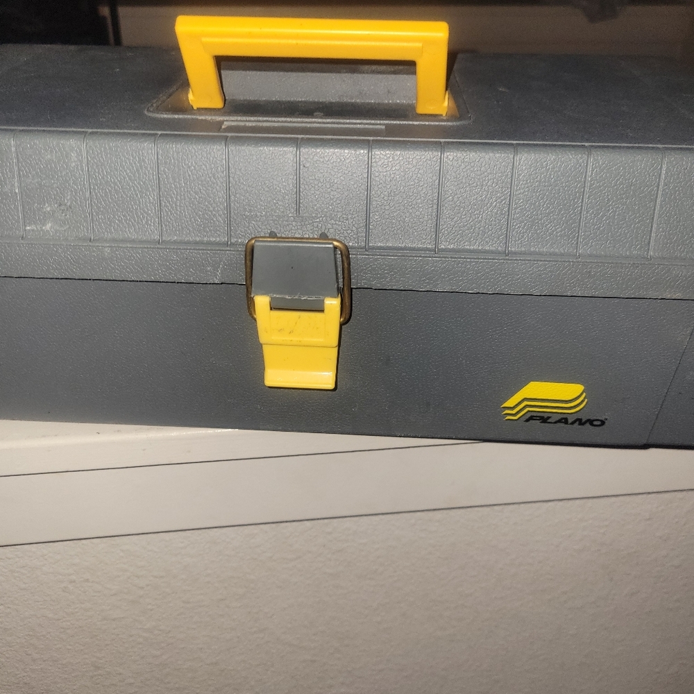 Plano tool box